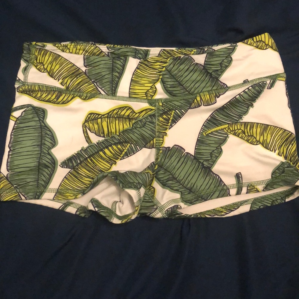 Fleo Doughnuts & Deadlifts Banana Leaf Collab Sz M
